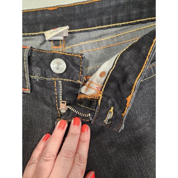 True Religion Billy Cut Flap Black Jeans - Women's Size 26 - Picture 8 of 10